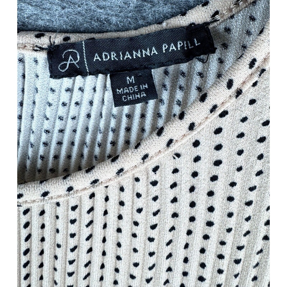 Adrianna Papell Women Tan and Black Dot Flutter Sleeve Shirred Top Size Medium - Picture 3 of 5